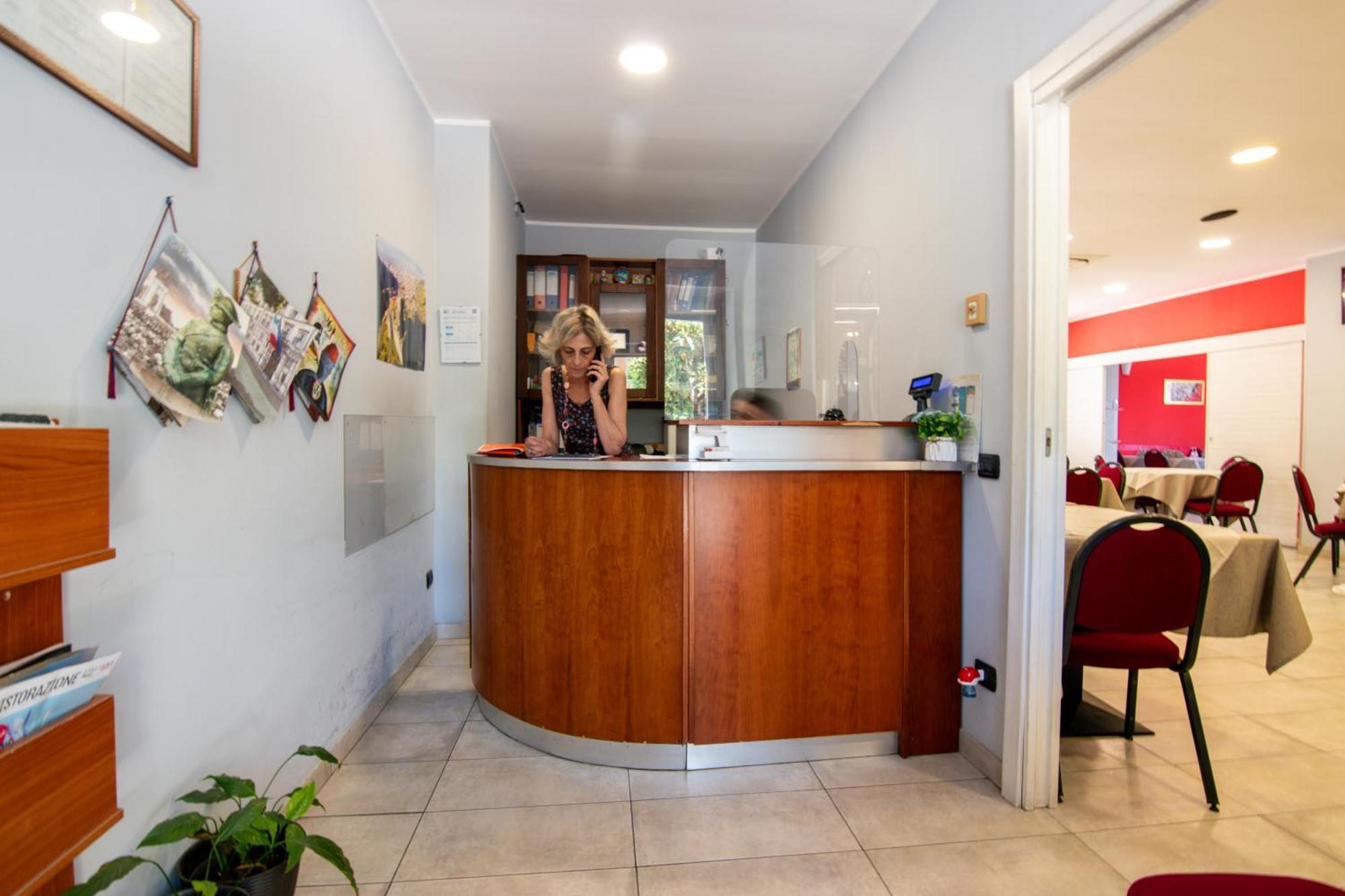 Hotel Ristorante La Mimosa Lamezia Terme Eksteriør bilde